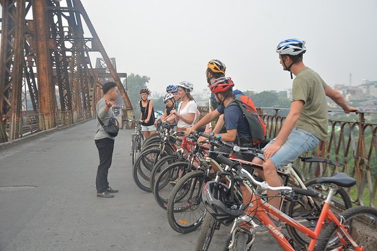 The Ultimate Guide to a Hanoi City Cycling Tour